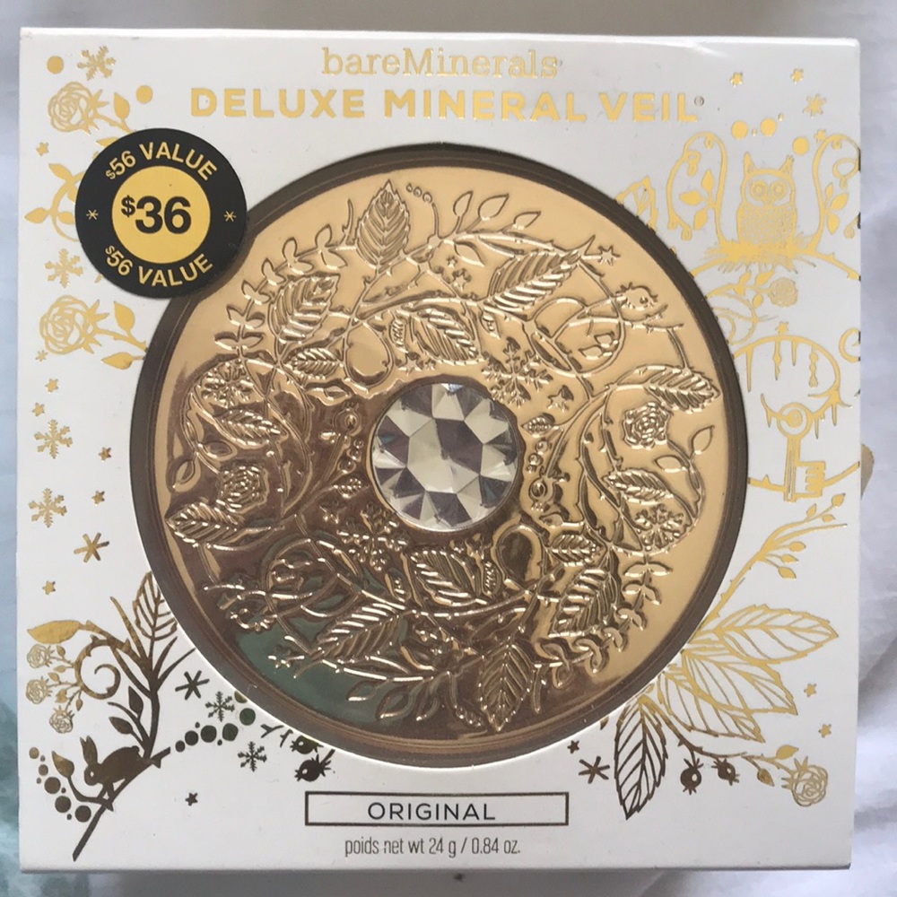 Deluxe size Mineral Veil by Bare Minerals